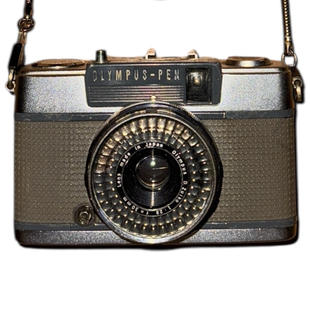 Olympus Pen EE S vintage half frame camera for 35mm film